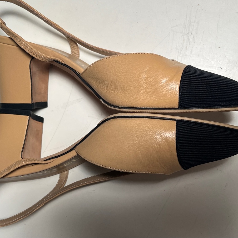 CHANEL Beige and Black Heels - Picture 4 of 10